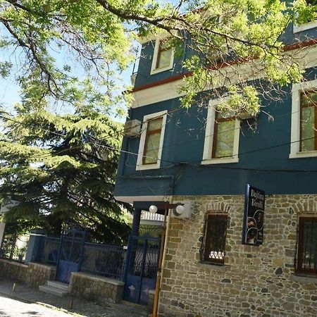 Hotel Bujtina Bicolli Korce Exterior foto